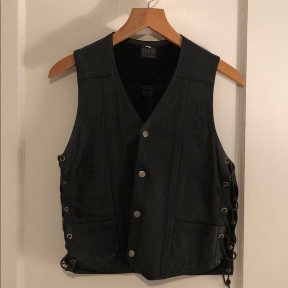 Men’s Leather Vest